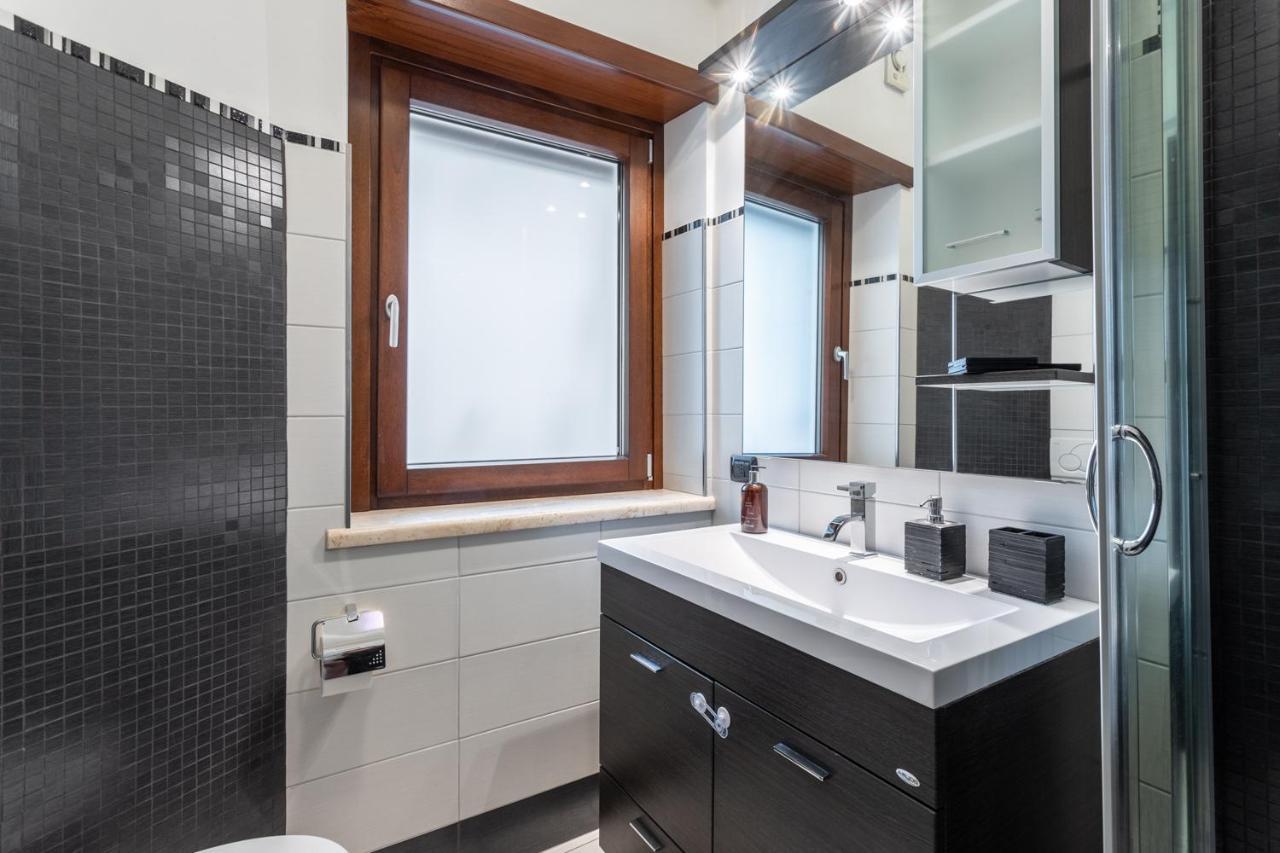 Naima Apartment San Pietro Rome Exterior photo